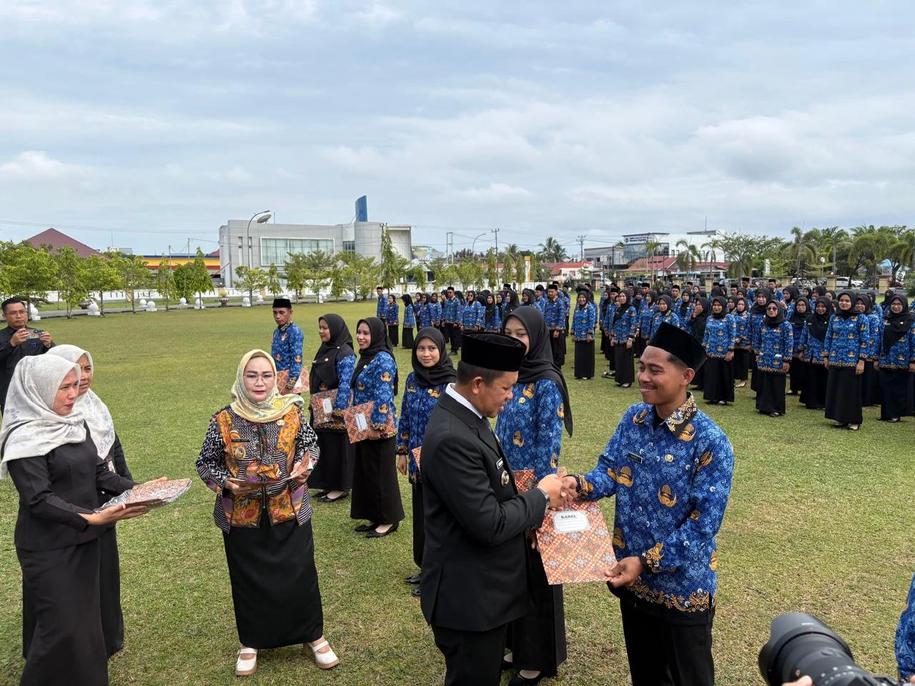 Penyerahan SK PPPK Paruh Waktu di Lingkungan Kabupaten Morowali